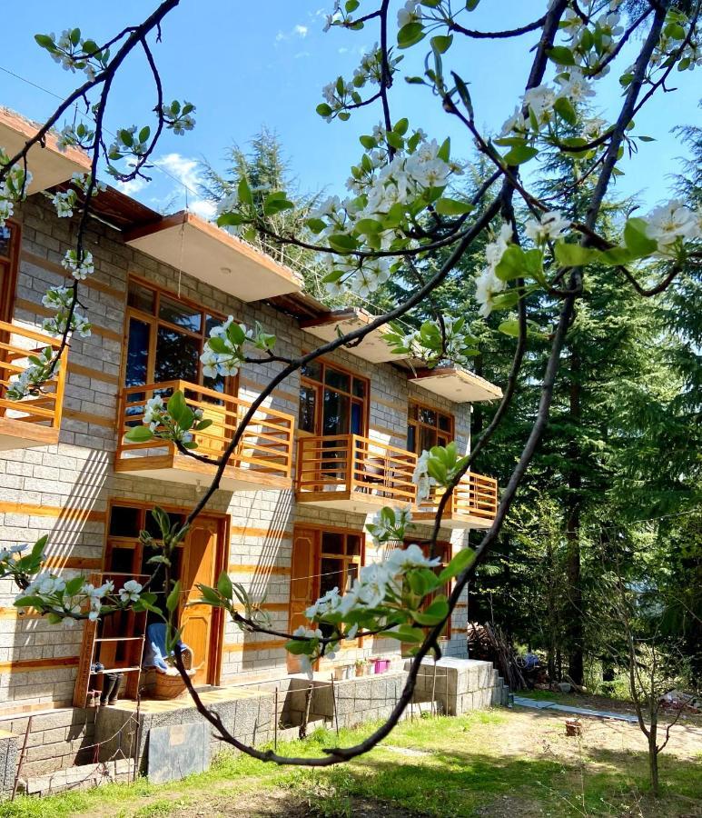 Getaway Stays Manali Exteriör bild