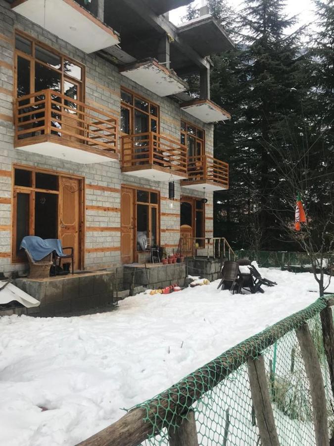 Getaway Stays Manali Exteriör bild